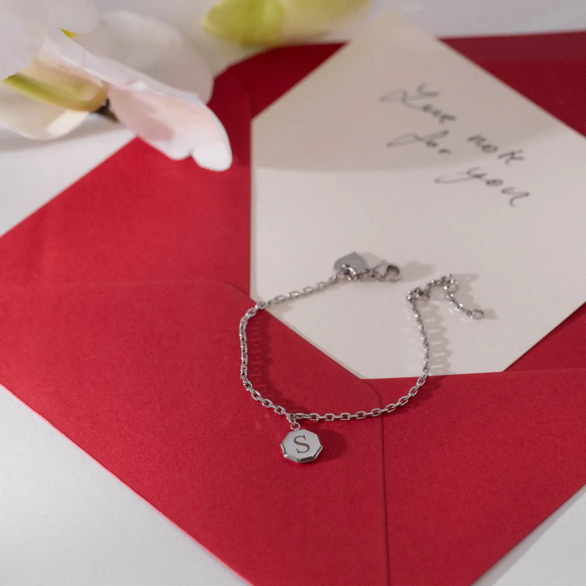 Beloved Armband