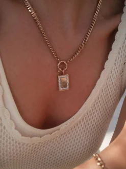 Bold Charm Kette