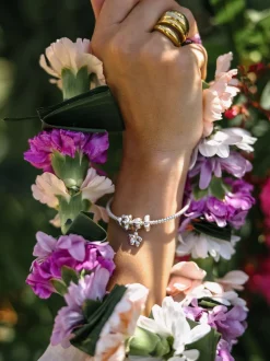 LEI Blatt Stopper Charm