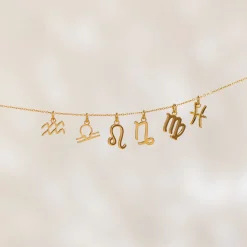 Löwe Zodiac Charm